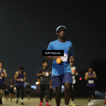 Runner Photo 7325186