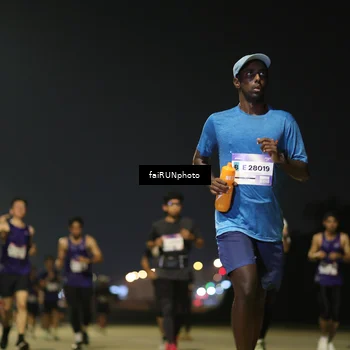 Runner Photo 7325198