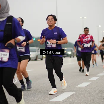 Runner Photo 7325201