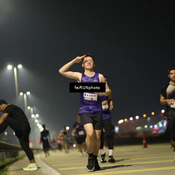Runner Photo 7325209