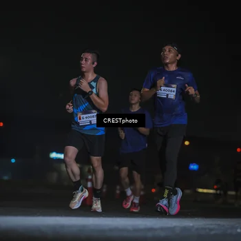 Runner Photo 7325211