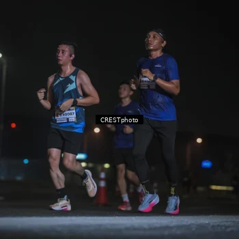 Runner Photo 7325225