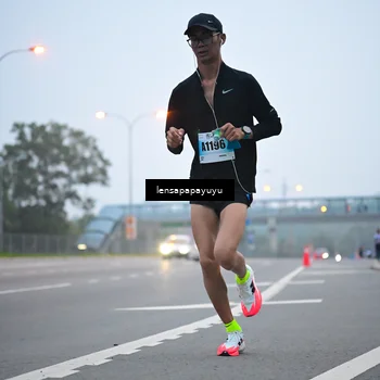 Runner Photo 7325243
