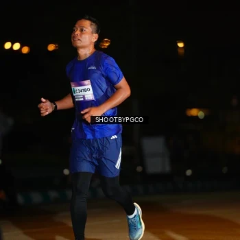 Runner Photo 7325250