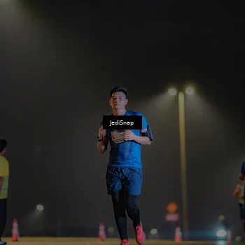 Runner Photo 7325256