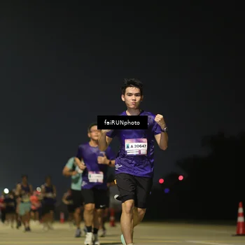 Runner Photo 7325317