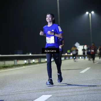 Runner Photo 7325338