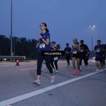 Runner Photo 7325366