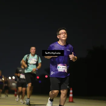 Runner Photo 7325367