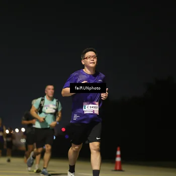 Runner Photo 7325371
