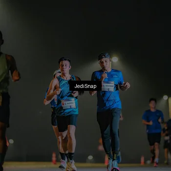 Runner Photo 7325404