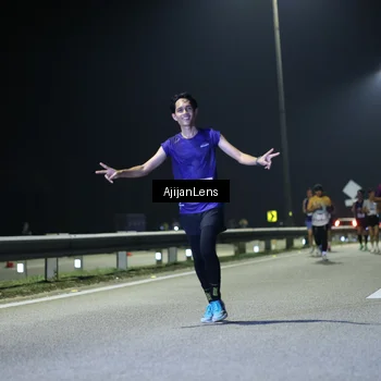 Runner Photo 7325418