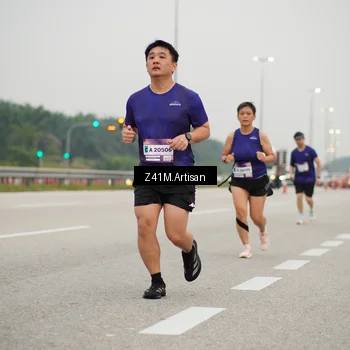 Runner Photo 7325423