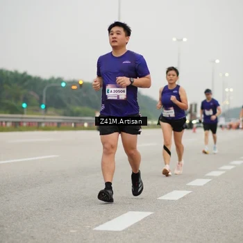Runner Photo 7325439