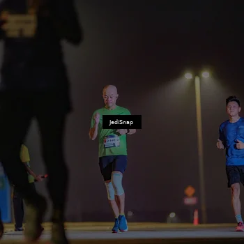 Runner Photo 7325451