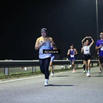 Runner Photo 7325458