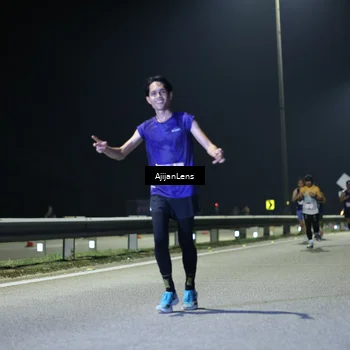 Runner Photo 7325467