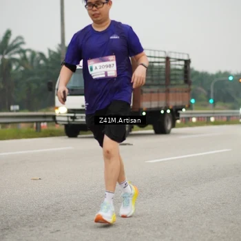 Runner Photo 7325471