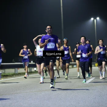 Runner Photo 7325485