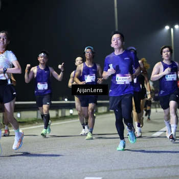 Runner Photo 7325530