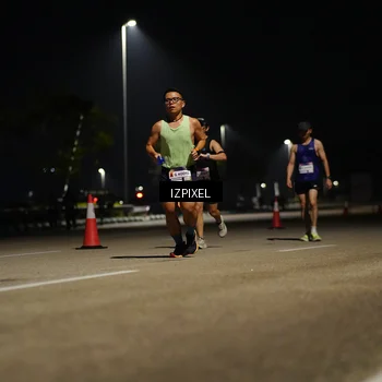 Runner Photo 7325565