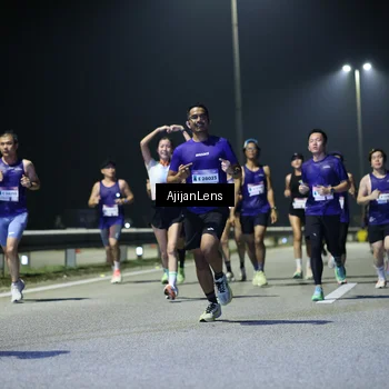 Runner Photo 7325569