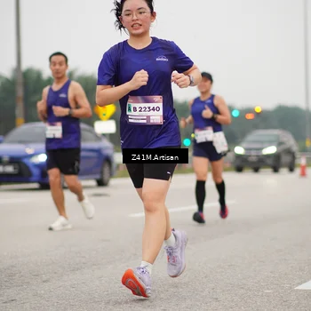 Runner Photo 7325608