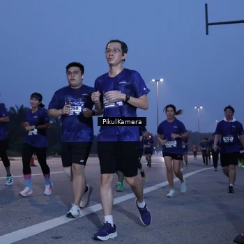 Runner Photo 7325662