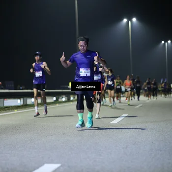 Runner Photo 7325663