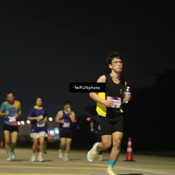 Runner Photo 7325666