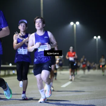 Runner Photo 7325709