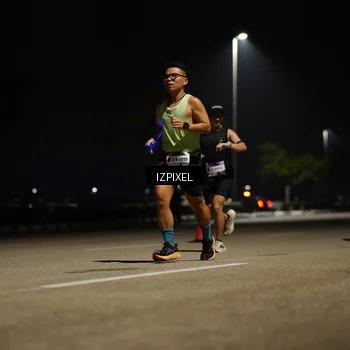 Runner Photo 7325800