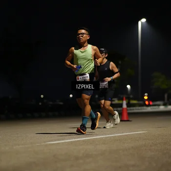 Runner Photo 7325802