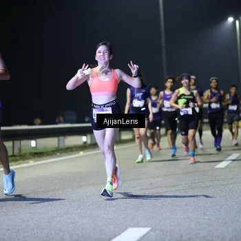 Runner Photo 7325825