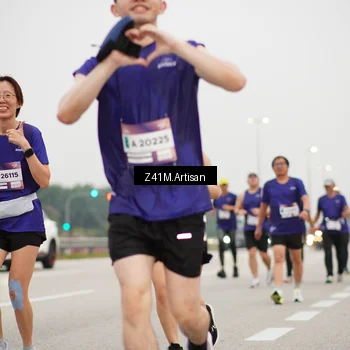 Runner Photo 7325839