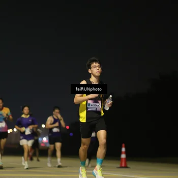 Runner Photo 7325842