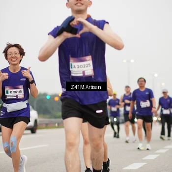 Runner Photo 7325864
