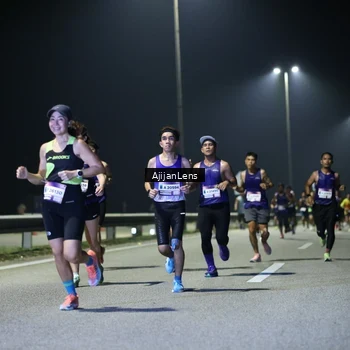 Runner Photo 7325868