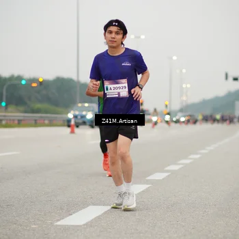 Runner Photo 7325893