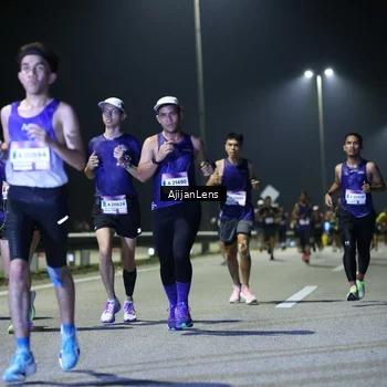 Runner Photo 7325908