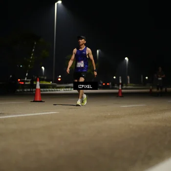 Runner Photo 7325938