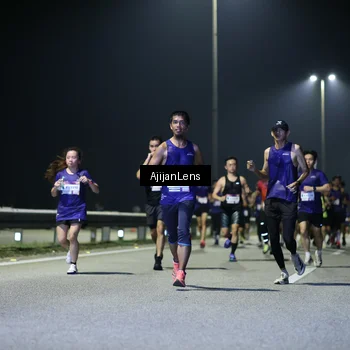 Runner Photo 7325948
