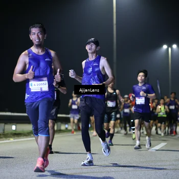 Runner Photo 7325970
