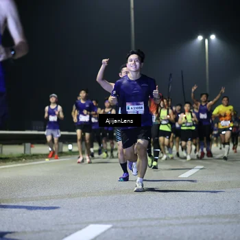 Runner Photo 7325986