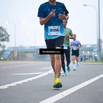 Runner Photo 7326007