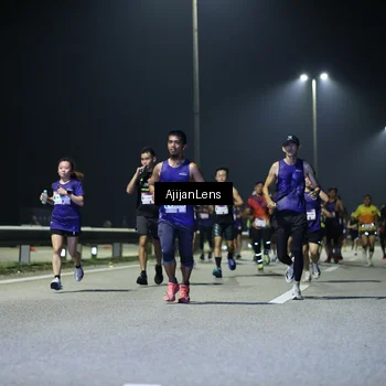 Runner Photo 7326014