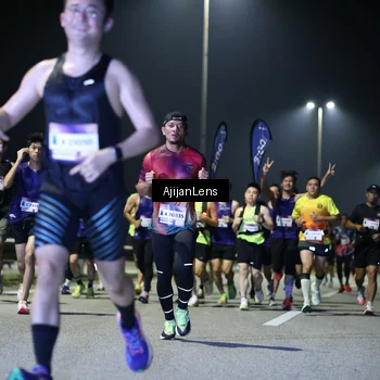 Runner Photo 7326024