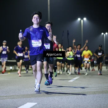 Runner Photo 7326025