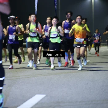 Runner Photo 7326080