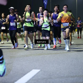 Runner Photo 7326088